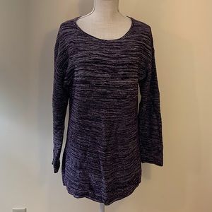 Ellen Tracy knit tunic size L. Purple and white